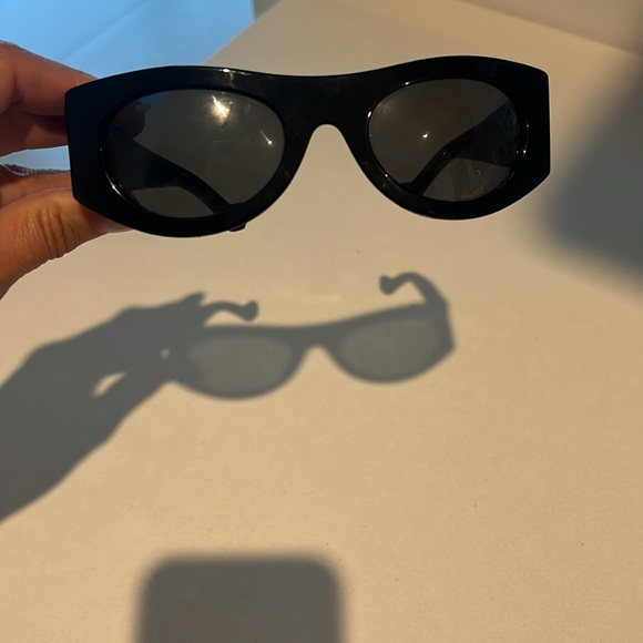 Sunglasses - Picture 3 of 3
